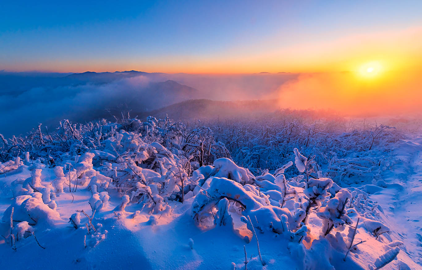 PHOTO BY Hong Mi Ran | NIKON D850 | 2024:01:27 07:37:27 | ISO-200 | 1/160 sec | f 13 | 14 mm | EV=0 | ● WIDTH:1366 pixels  HEIGHT:874 pixels