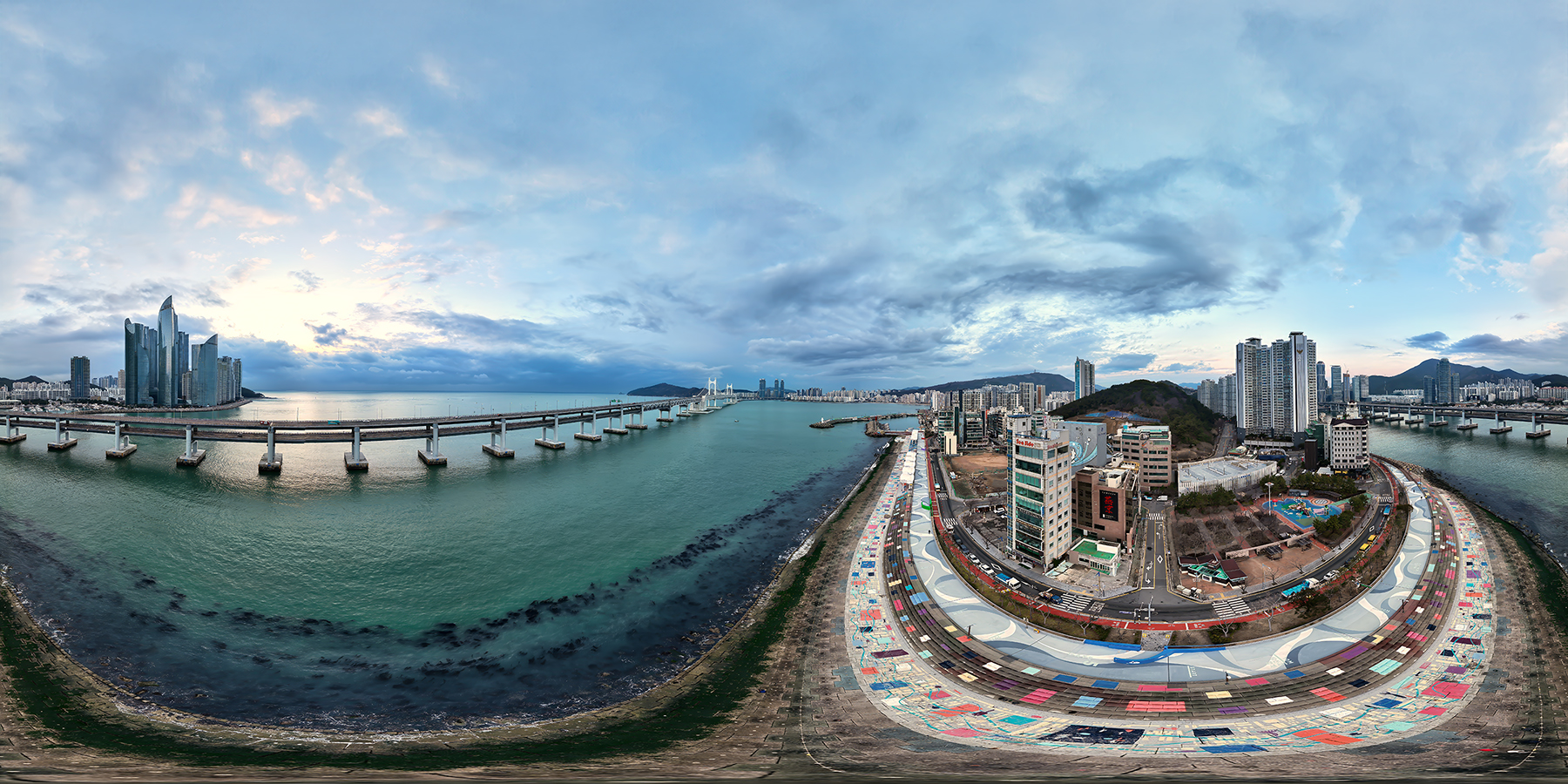 PHOTO BY  | L2D-20c | 2024:02:03 06:32:44 | ISO-100 | 1/100 sec | f 2.8 | 12.29 mm | EV=0 | ● WIDTH:1800 pixels  HEIGHT:900 pixels