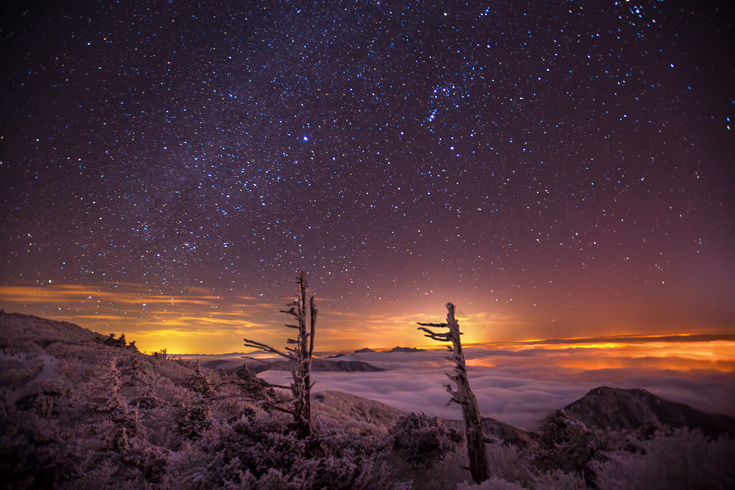 PHOTO BY  | Canon EOS 5D Mark III | 2015:01:20 00:37:06 | ISO-800 | 30/1 sec | f 3.2 | 16 mm | EV=0 | ● WIDTH:1500 pixels  HEIGHT:1000 pixels