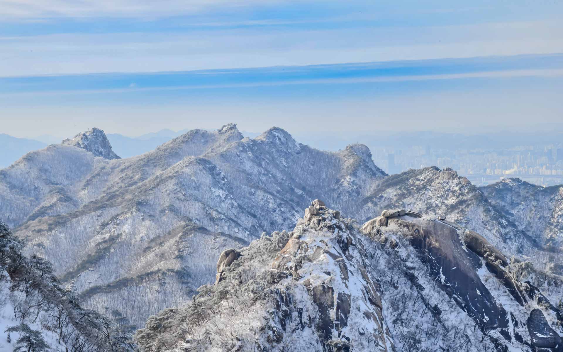 PHOTO BY Jae Ik Lee | NIKON D850 | 2024:02:24 09:32:56 | ISO-200 | 1/13 sec | f 32 | 92 mm | EV=0.7 | ● WIDTH:  HEIGHT: