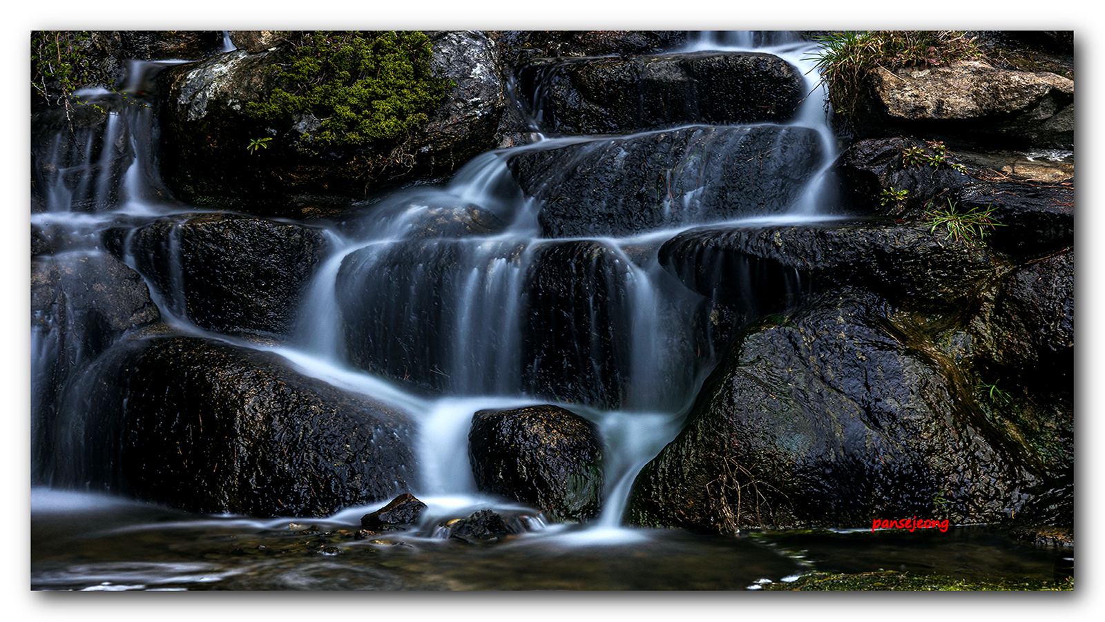 PHOTO BY jps | Canon EOS R6 | 2024:03:12 14:40:12 | ISO-100 | 30/1 sec | f 7.1 | 92 mm | EV=0 | ● WIDTH:1600 pixels  HEIGHT:901 pixels