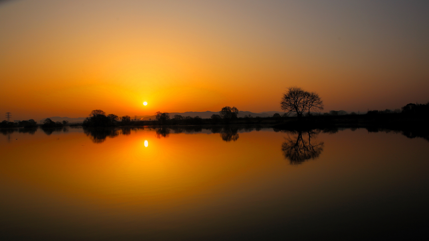 PHOTO BY  | Canon EOS 5D Mark III | 2024:03:16 06:37:36 | ISO-100 |  |  |  | EV=0 | ● WIDTH:1700 pixels  HEIGHT:956 pixels