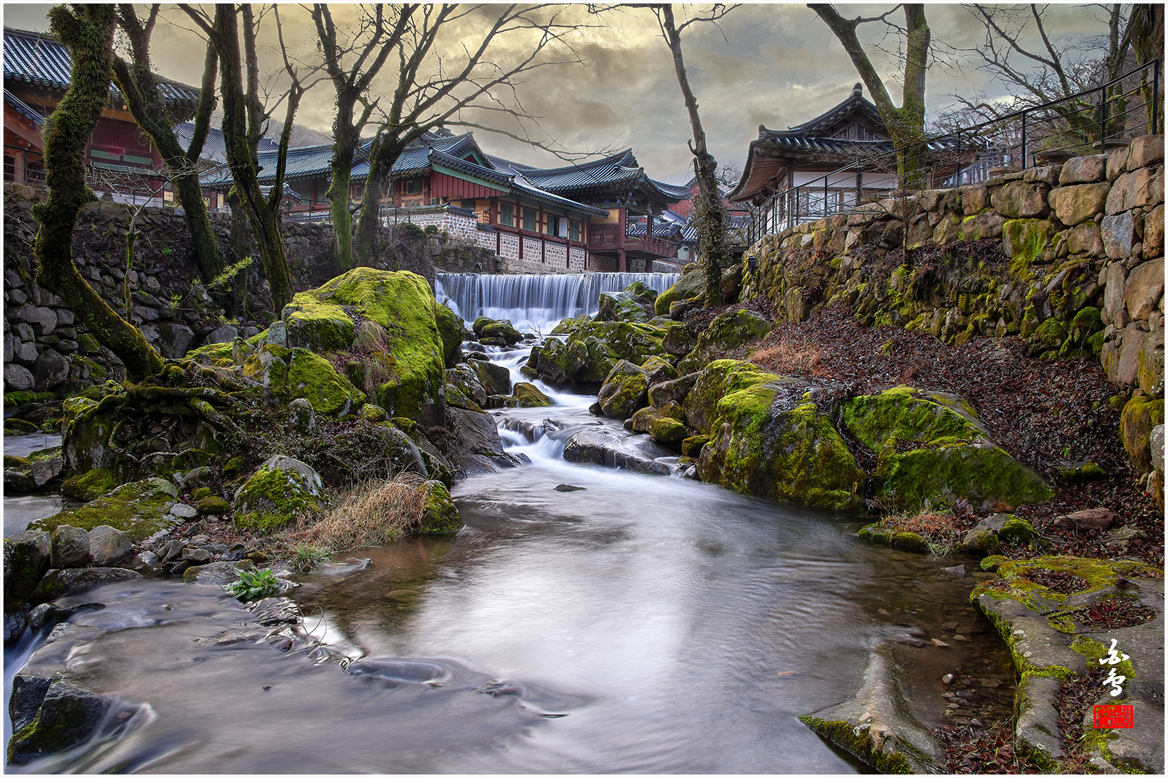 PHOTO BY SINSUKHEE | NIKON D850 | 2024:03:29 06:58:19 | ISO-31 | 25/10 sec | f 22 | 28 mm | EV=1 | ● WIDTH:1700 pixels  HEIGHT:1133 pixels