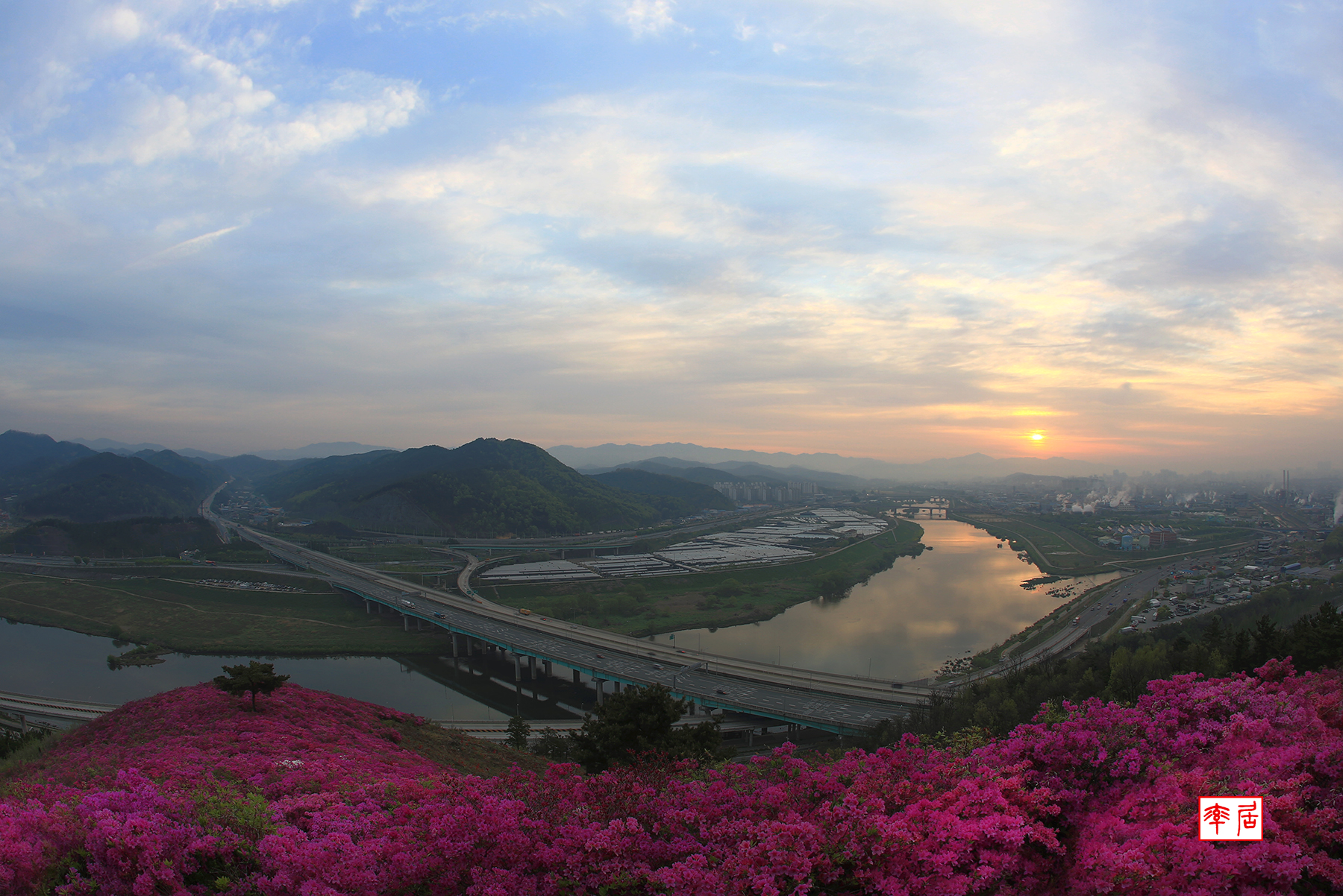 PHOTO BY  | Canon EOS 5D Mark III | 2016:04:16 06:09:13 | ISO-200 | 1/60 sec | f 10 | 15 mm | EV=0 | ● WIDTH:1800 pixels  HEIGHT:1202 pixels