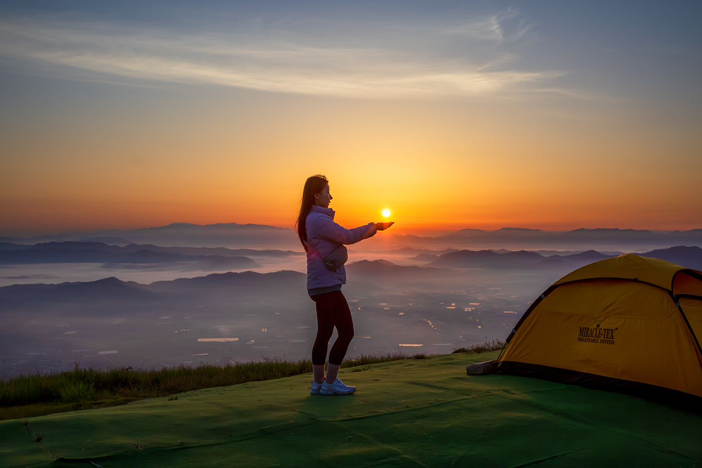 PHOTO BY  | Canon EOS 5D Mark III | 2024:05:04 05:42:09 | ISO-400 | 1/1600 sec | f 8 | 25 mm | EV=0 | ● WIDTH:1400 pixels  HEIGHT:933 pixels