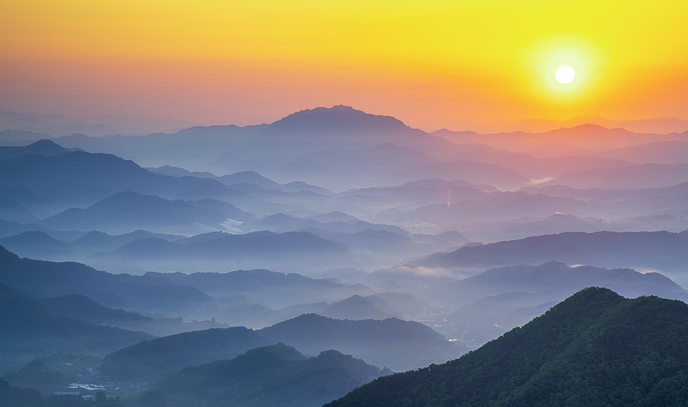 PHOTO BY  | NIKON D850 | 2024:05:09 05:26:31 | ISO-100 | 1/15 sec | f 16 | 100 mm | EV=-1 | ● WIDTH:1400 pixels  HEIGHT:828 pixels