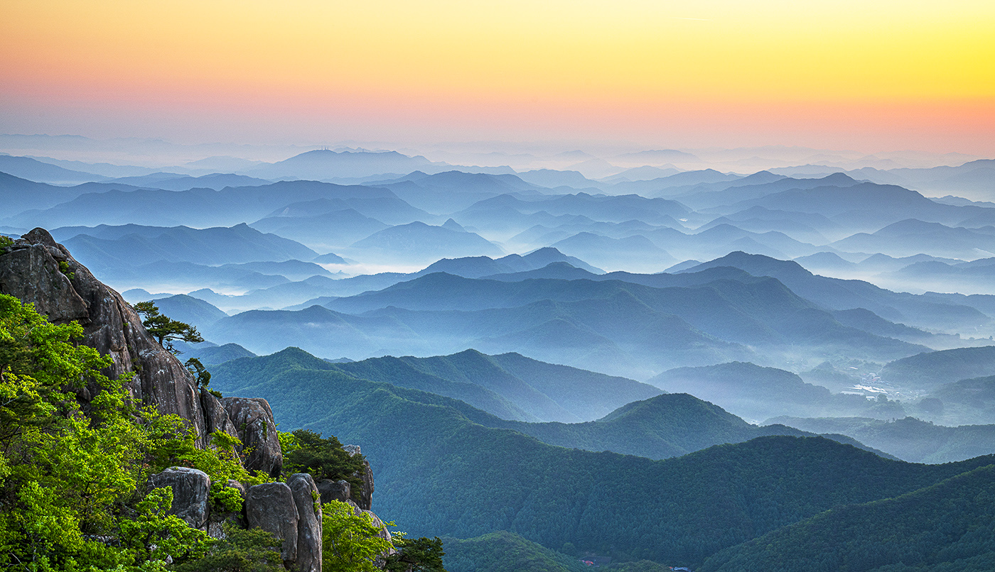 PHOTO BY  | NIKON D850 | 2024:05:09 05:22:18 | ISO-100 | 1/13 sec | f 11 | 58 mm | EV=-1 | ● WIDTH:1400 pixels  HEIGHT:806 pixels