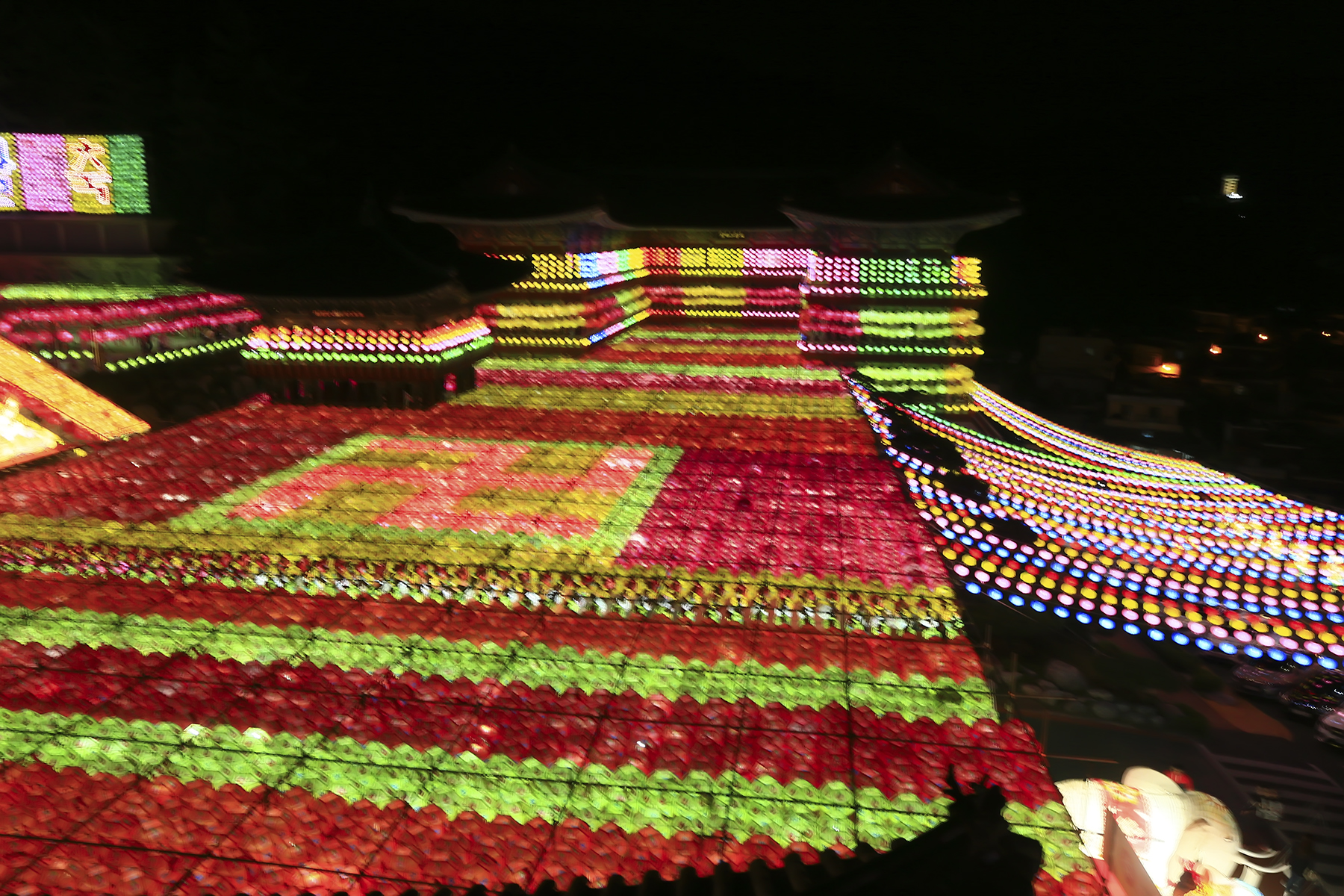 PHOTO BY HNalim | Canon EOS 7D Mark II | 2024:05:10 10:18:12 | ISO-1000 | 1/500 sec | f 18 | 275 mm | EV=0 | ● WIDTH:1800 pixels  HEIGHT:1200 pixels