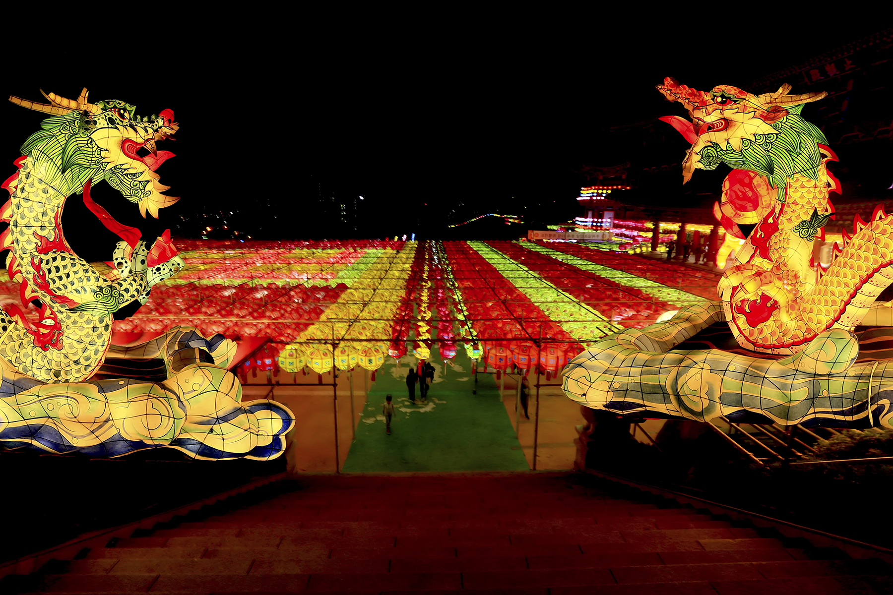 PHOTO BY  | Canon EOS-1D X | 2018:05:14 19:55:34 | ISO-1600 | 3/10 sec | f 13 | 16 mm | EV=0 | ● WIDTH:1800 pixels  HEIGHT:1200 pixels