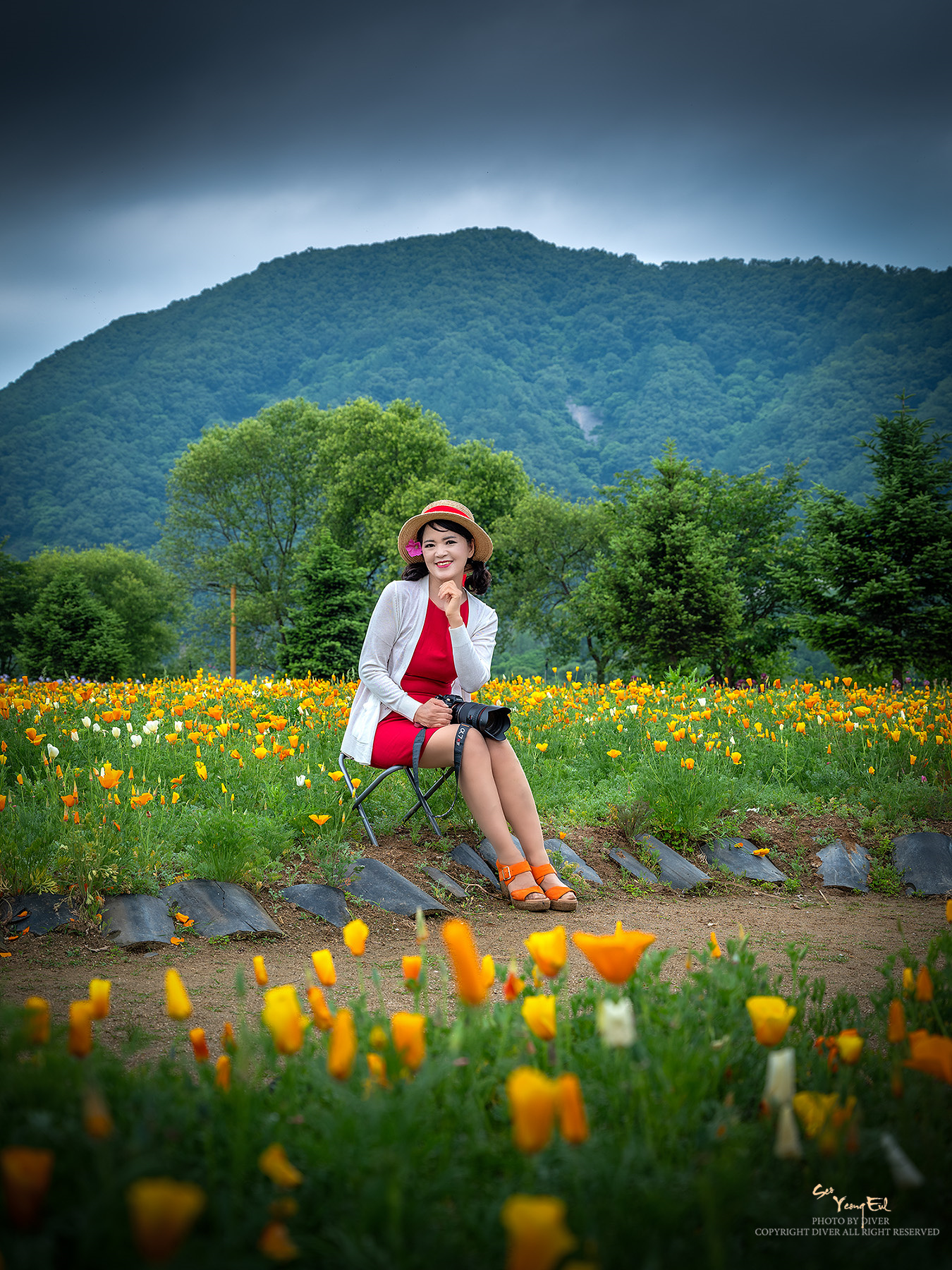 PHOTO BY  | GFX50S II | 2024:05:19 19:30:49 | ISO-100 | 1/125 sec | f 7.1 | 68.8 mm | EV=0 | ● WIDTH:1350 pixels  HEIGHT:1800 pixels