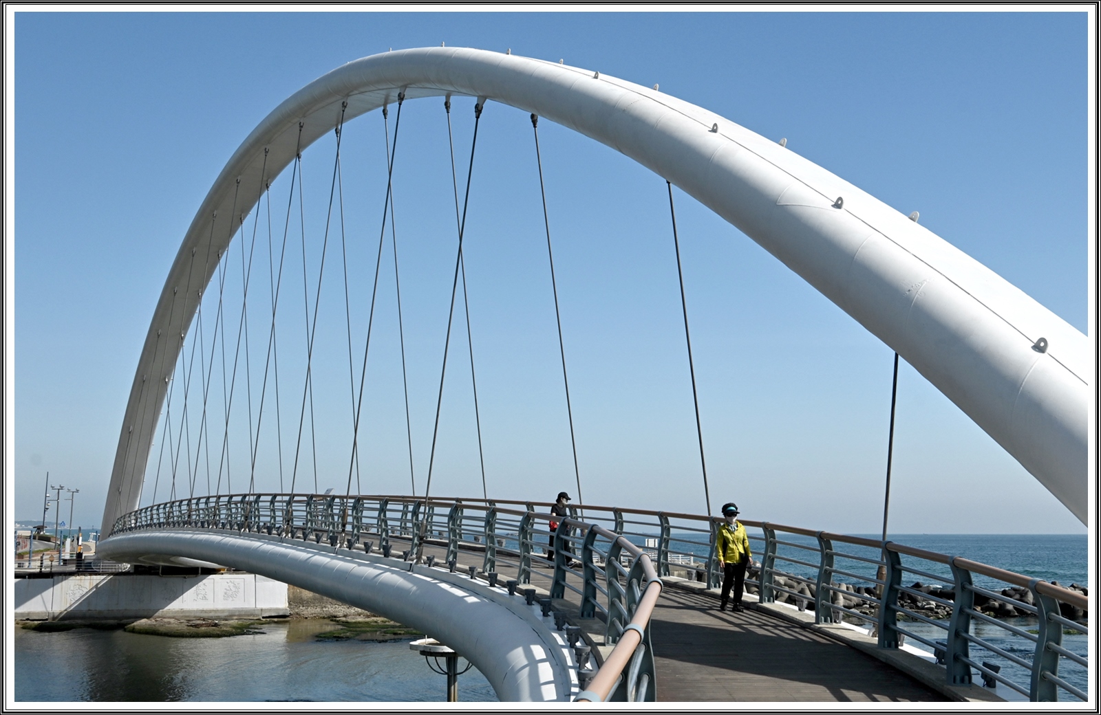 PHOTO BY  | NIKON Z 7_2 | 2024:05:21 21:11:15 | ISO-200 | 1/400 sec | f 10 | 24 mm | EV=0 | ● WIDTH:5408 pixels  HEIGHT:3600 pixels