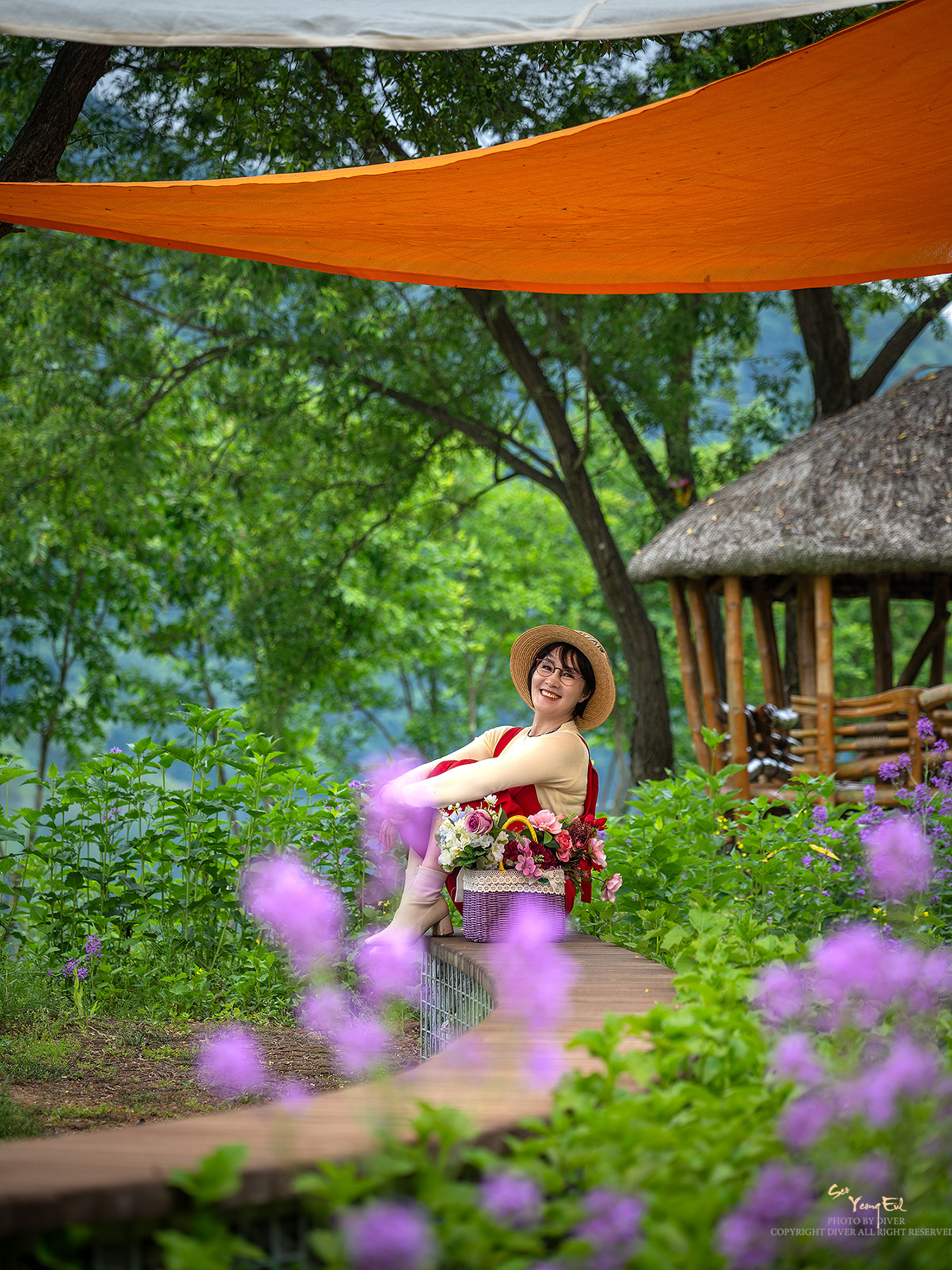 PHOTO BY  | NIKON Z f | 2024:05:20 08:58:55 | ISO-100 | 1/60 sec | f 4 | 120 mm | EV=0 | ● WIDTH:1350 pixels  HEIGHT:1800 pixels