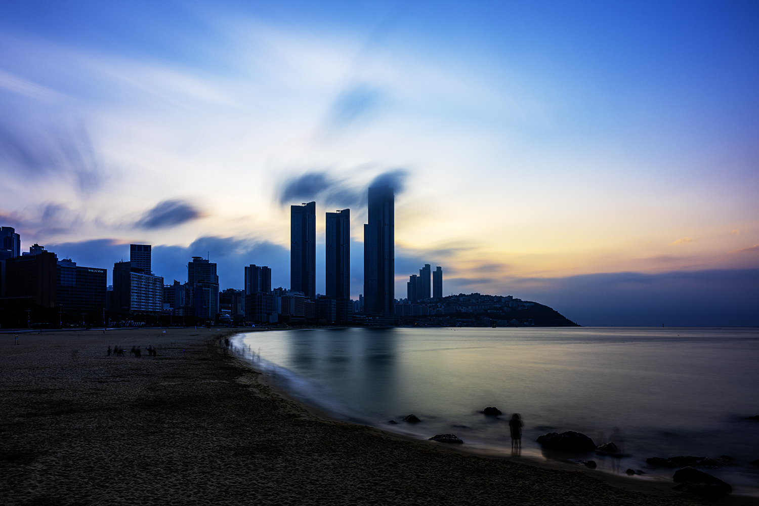 PHOTO BY KWON BYUNG JIN | NIKON Z 8 | 2024:06:02 05:36:12 | ISO-32 | 60/1 sec | f 13 | 24 mm | EV=0 | ● WIDTH:1500 pixels  HEIGHT:1000 pixels