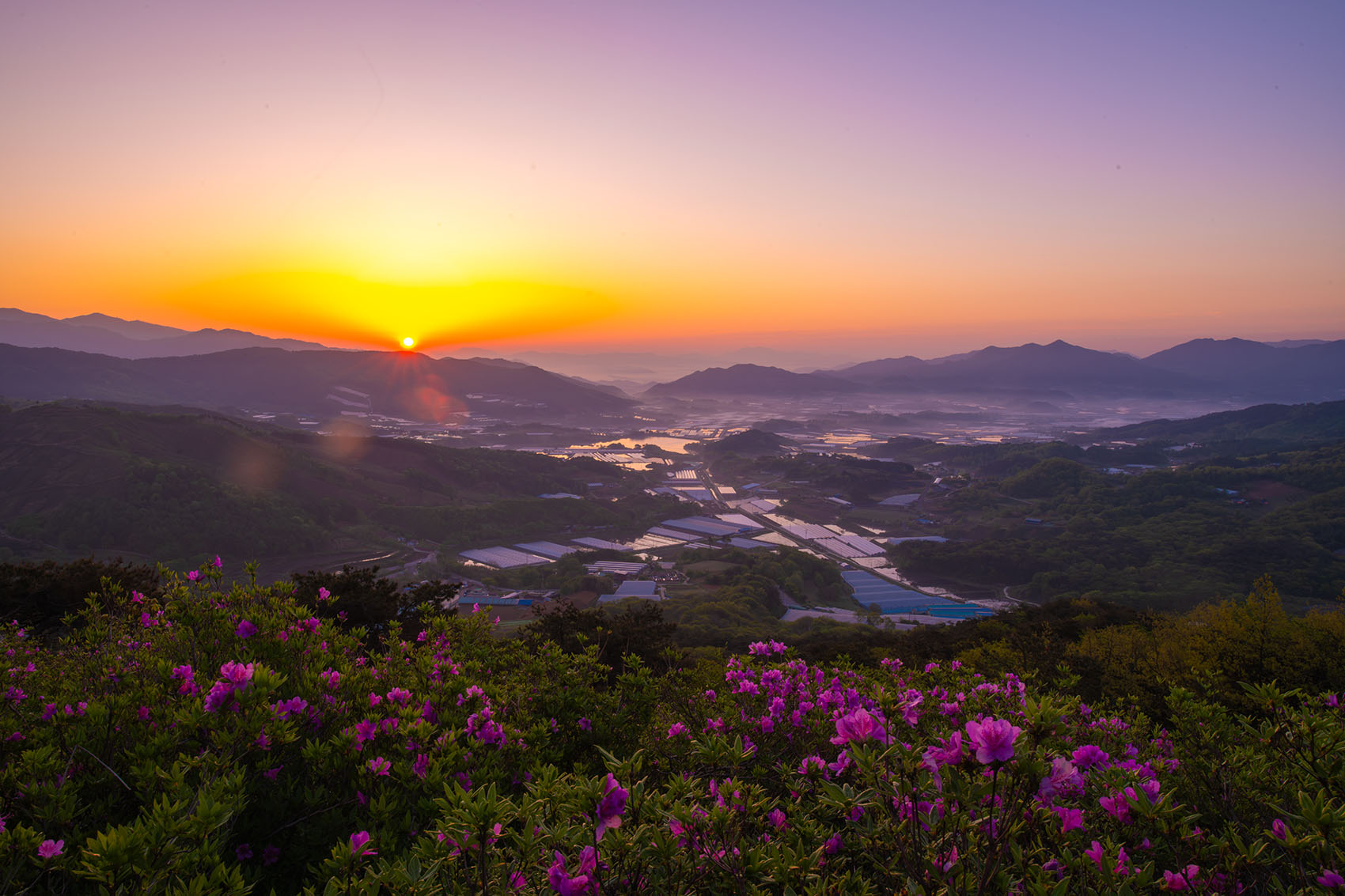 PHOTO BY  | NIKON D850 | 2024:04:27 05:28:21 | ISO-40 | 1/4 sec | f 22 | 24 mm | EV=0 | ● WIDTH:1700 pixels  HEIGHT:1133 pixels