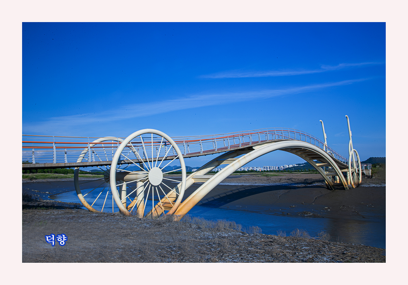 PHOTO BY  | Canon EOS-1D X Mark II | 2024:06:02 17:55:24 | ISO-50 | 25/10 sec | f 22 | 28 mm | EV=0 | ● WIDTH:1400 pixels  HEIGHT:978 pixels