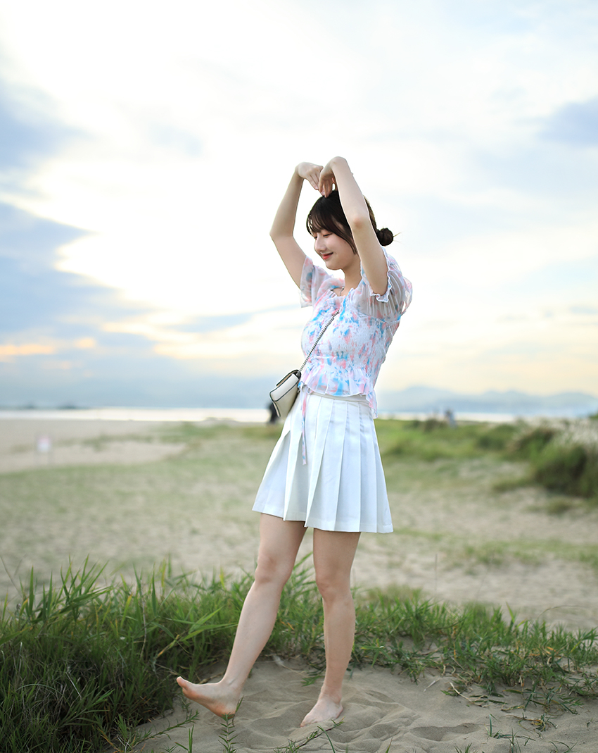 PHOTO BY  | Canon EOS 5D Mark IV | 2024:06:07 18:35:29 | ISO-100 | 1/3200 sec | f 1.4 | 35 mm | EV=0 | ● WIDTH:850 pixels  HEIGHT:1069 pixels