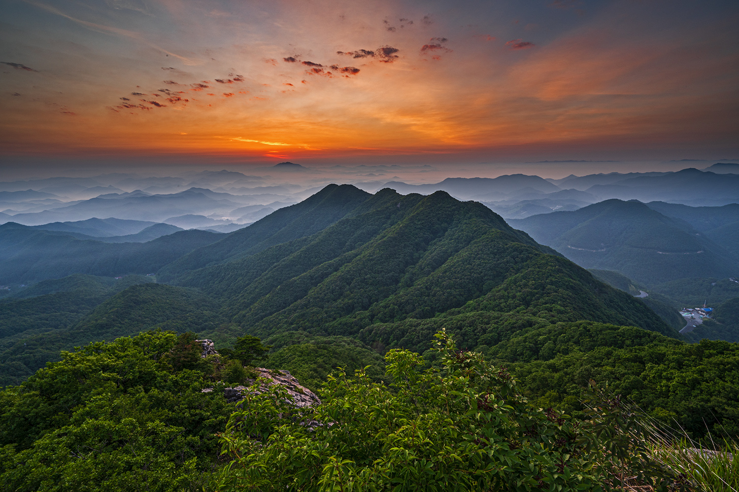 PHOTO BY  | NIKON Z 6_2 | 2024:06:10 05:13:05 | ISO-200 | 1/6 sec | f 22 | 18 mm | EV=-0.7 | ● WIDTH:1500 pixels  HEIGHT:998 pixels