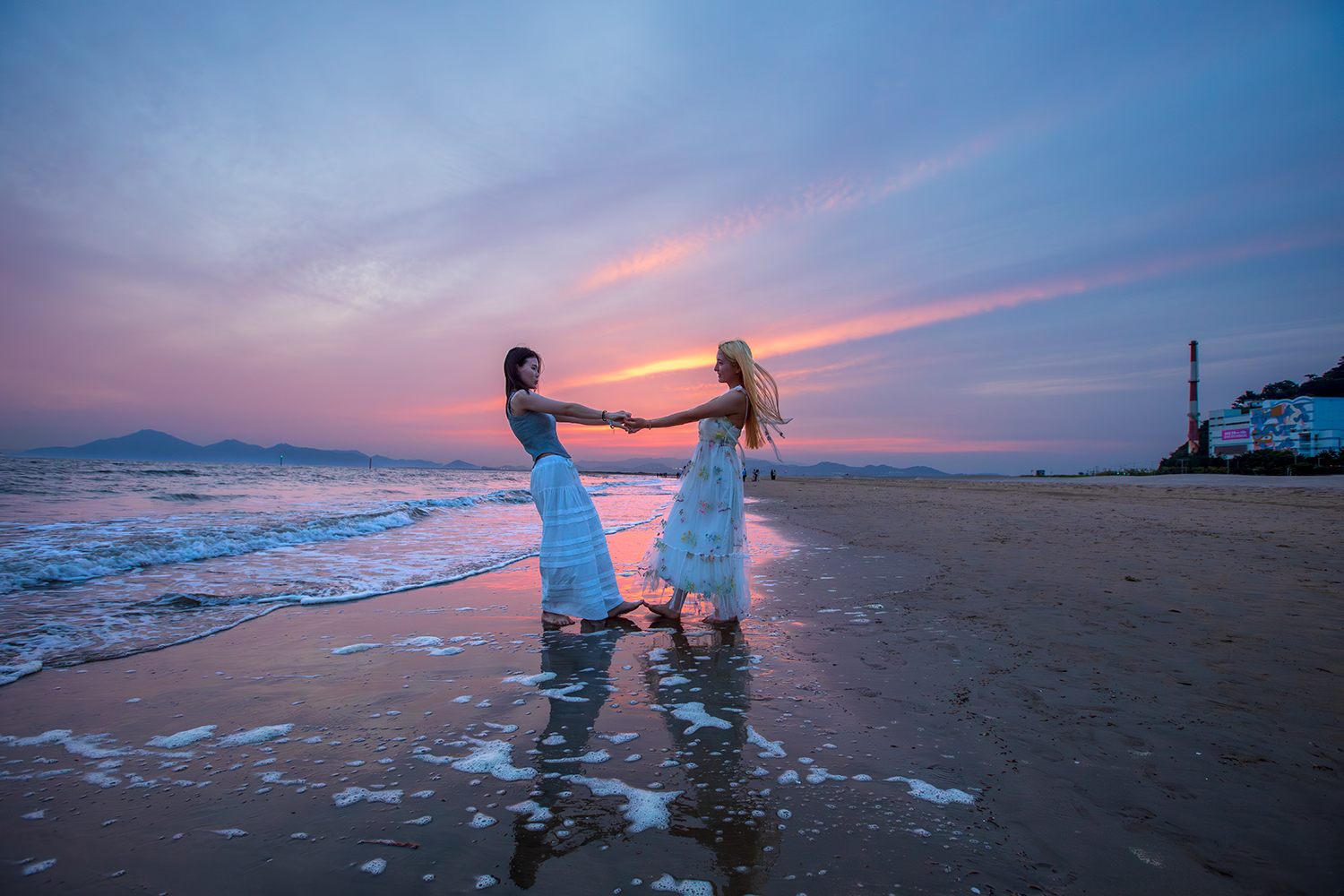 PHOTO BY  | Canon EOS 5D Mark IV | 2024:06:11 19:39:49 | ISO-640 | 1/125 sec | f 6.3 | 16 mm | EV=0 | ● WIDTH:1500 pixels  HEIGHT:1000 pixels