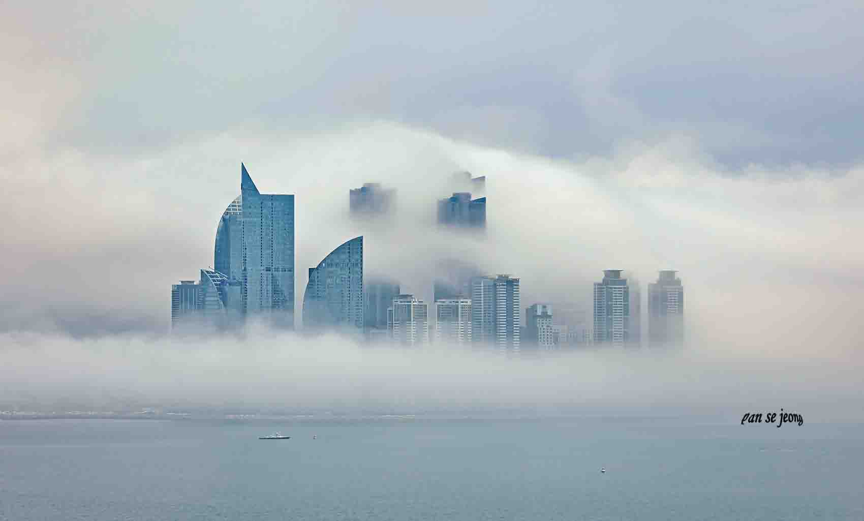 PHOTO BY jps | Canon EOS R6 | 2023:06:12 11:36:45 | ISO-100 | 1/500 sec | f 10 | 122 mm | EV=0 | ● WIDTH:1700 pixels  HEIGHT:1025 pixels