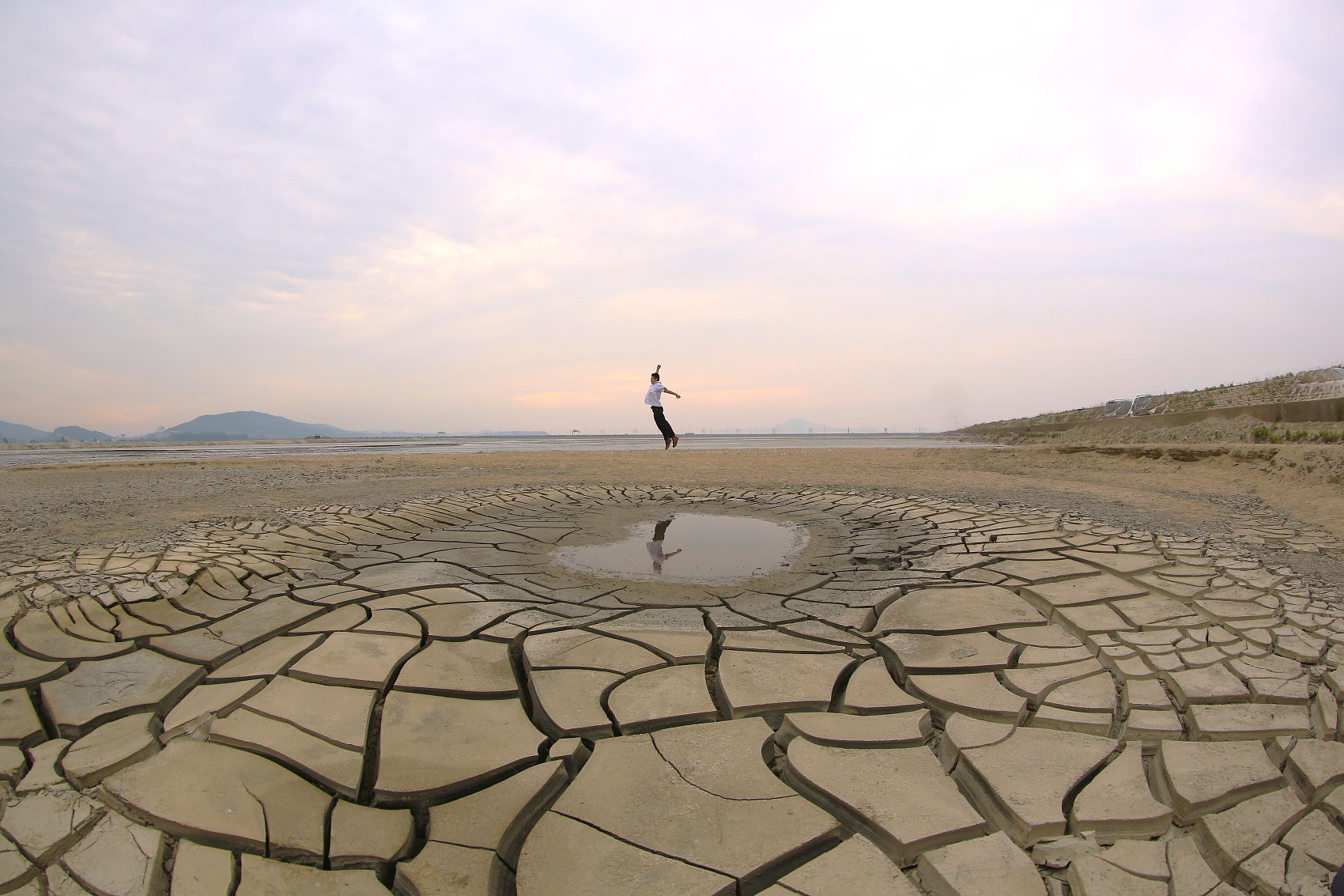 PHOTO BY  | Canon EOS 5D Mark III | 2016:06:06 17:53:25 | ISO-1250 | 1/1600 sec | f 6.3 | 15 mm | EV=0 | ● WIDTH:1700 pixels  HEIGHT:1133 pixels