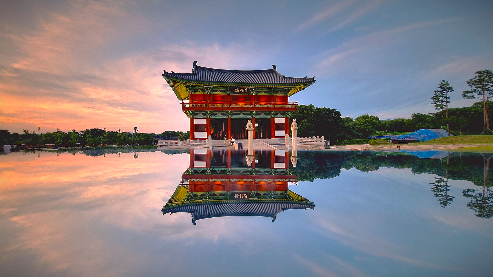 PHOTO BY  | SM-G998N |  | ISO-50 |  |  |  | EV=0 | ● WIDTH:1700 pixels  HEIGHT:957 pixels