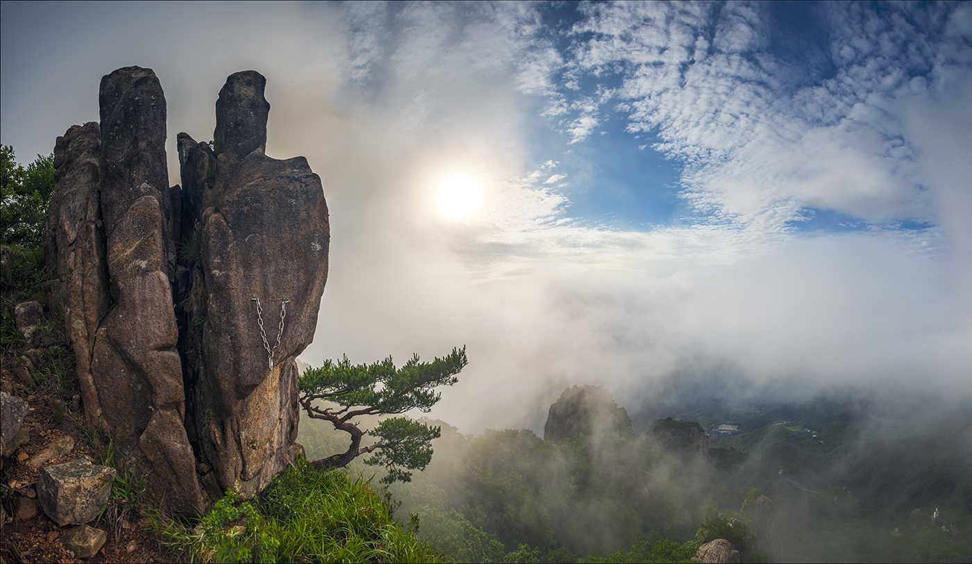 PHOTO BY  | NIKON D850 | 2024:07:14 07:21:39 | ISO-100 | 1/25 sec | f 11 | 17 mm | EV=-0.3 | ● WIDTH:1400 pixels  HEIGHT:812 pixels