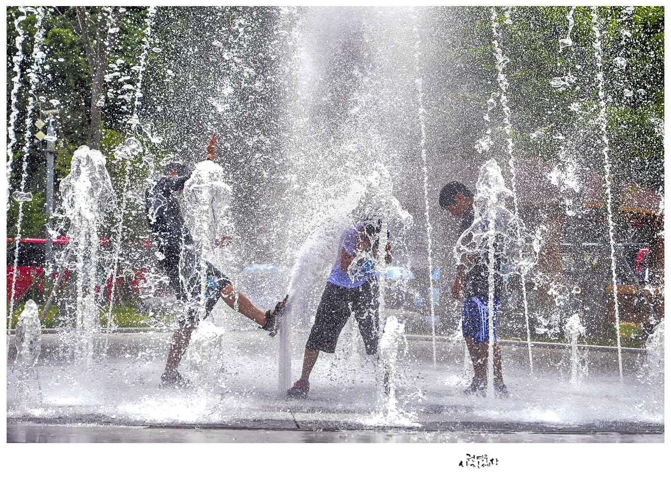 PHOTO BY Kwon Young Woo | NIKON D850 | 2024:07:05 09:33:18 | ISO-400 | 1/2000 sec | f 8 | 24 mm | EV=-1.7 | ● WIDTH:1326 pixels  HEIGHT:947 pixels