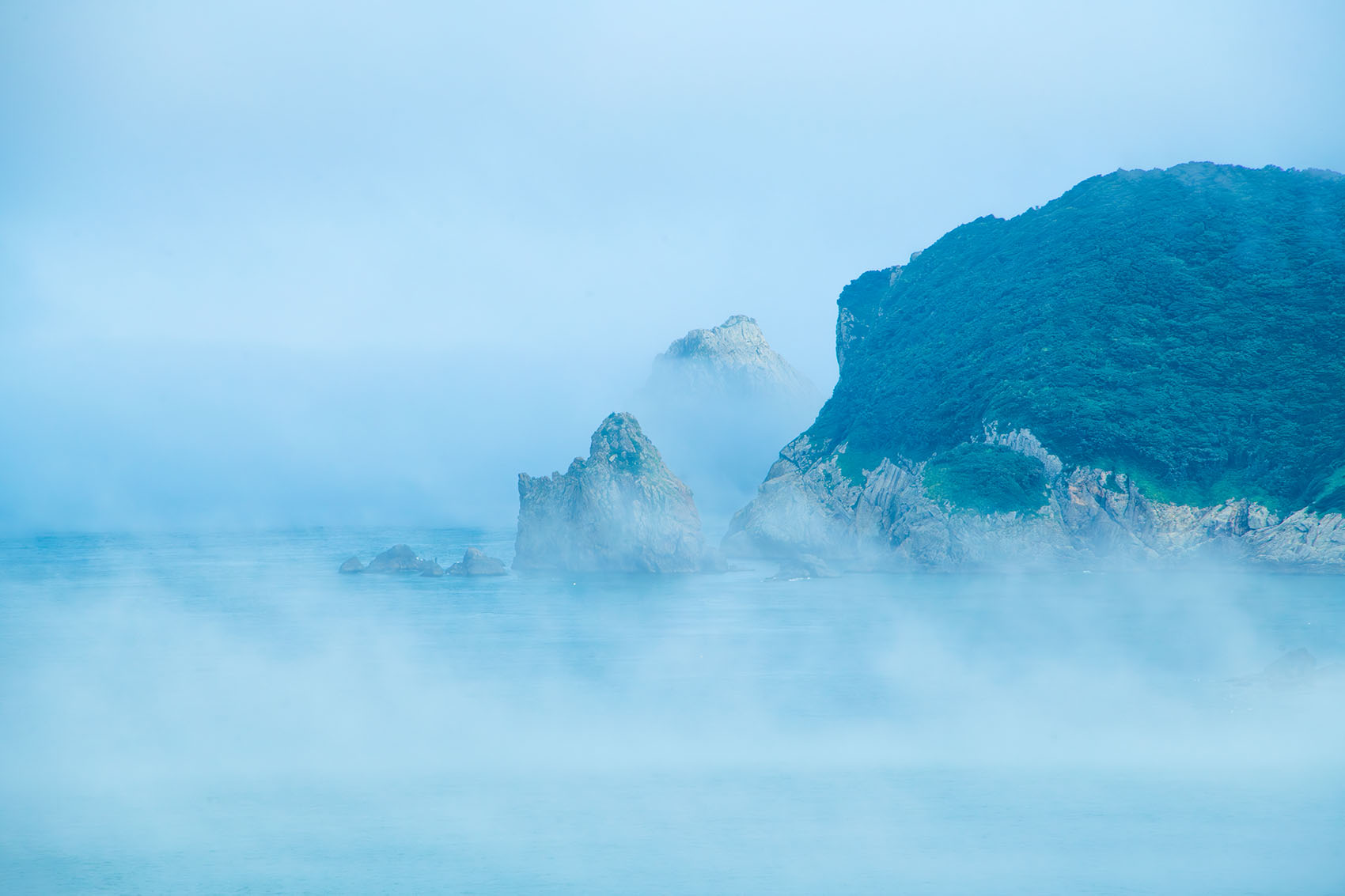 PHOTO BY  | NIKON D850 | 2024:07:20 16:53:42 | ISO-400 | 1/800 sec | f 13 | 300 mm | EV=0 | ● WIDTH:1700 pixels  HEIGHT:1133 pixels