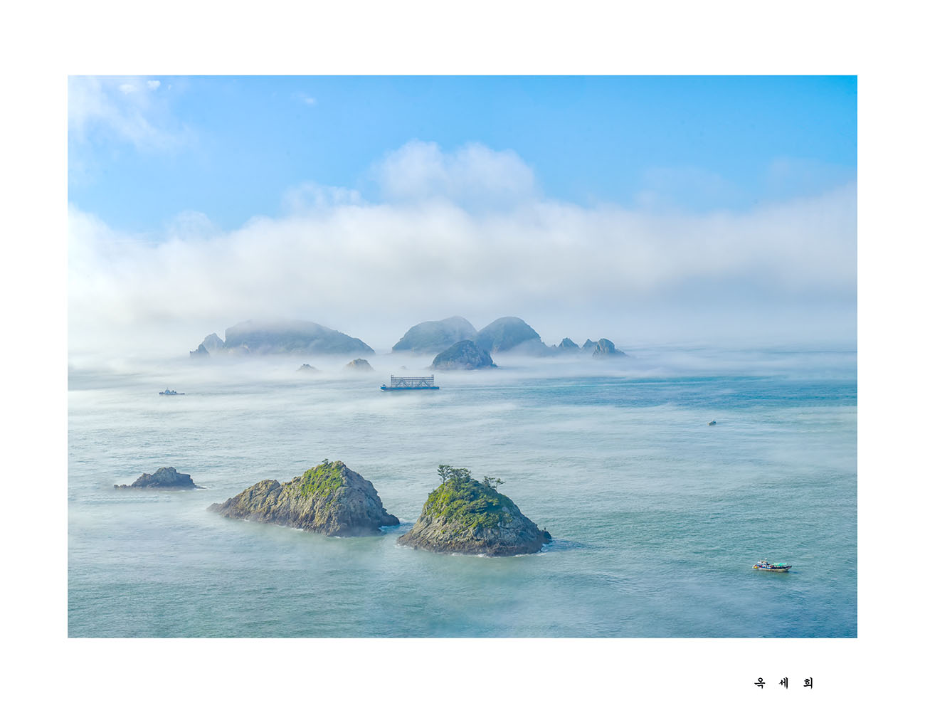 PHOTO BY SEHUI_OK | NIKON D500 | 2024:07:25 08:11:28 | ISO-125 | 1/320 sec | f 14 | 50 mm | EV=-0.3 | ● WIDTH:1300 pixels  HEIGHT:1002 pixels