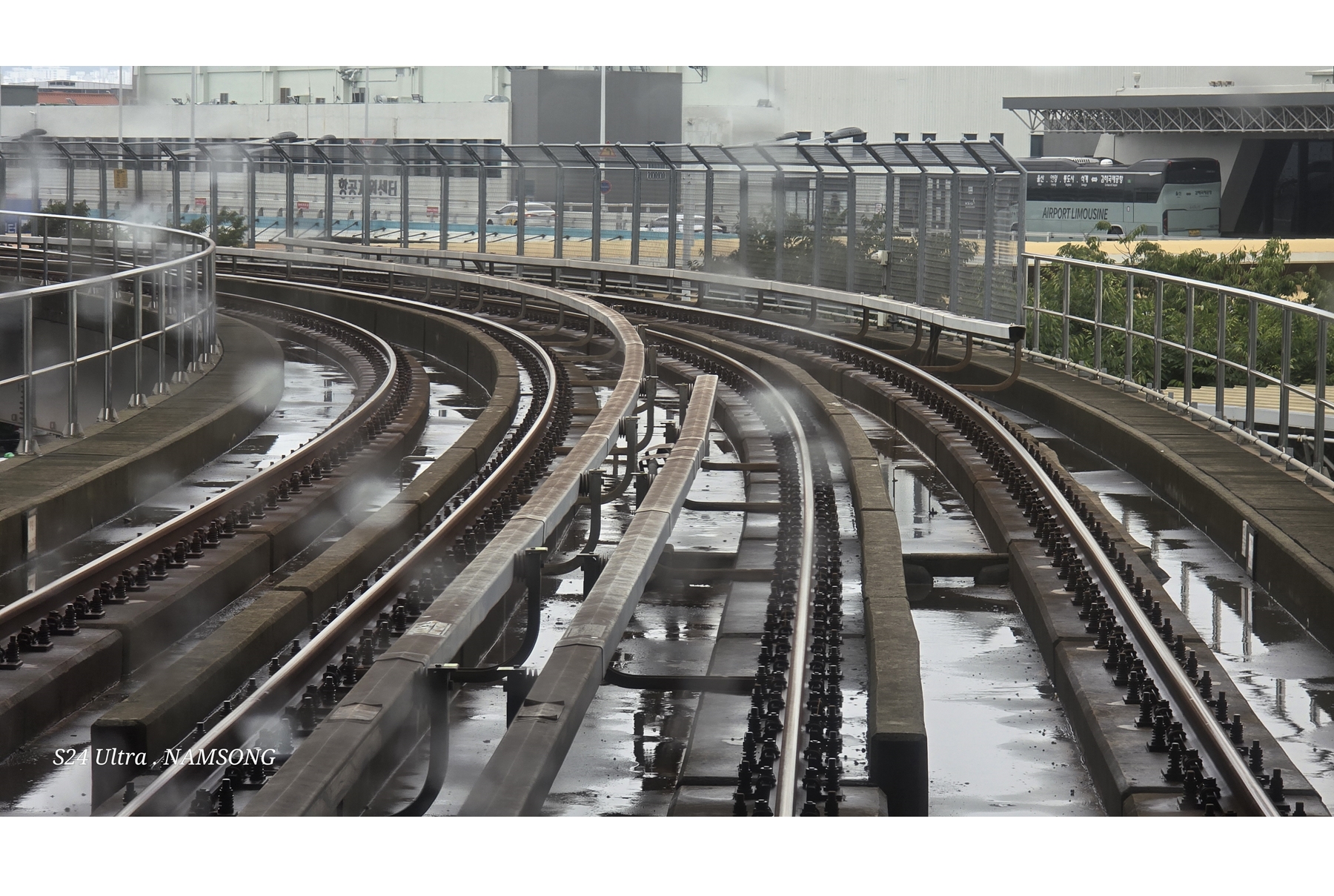 PHOTO BY  | Galaxy S24 Ultra | 2024:07:19 13:48:07 | ISO-32 | 1/162 sec | f 3.4 | 18.6 mm | EV=0 | ● WIDTH:4000 pixels  HEIGHT:2252 pixels