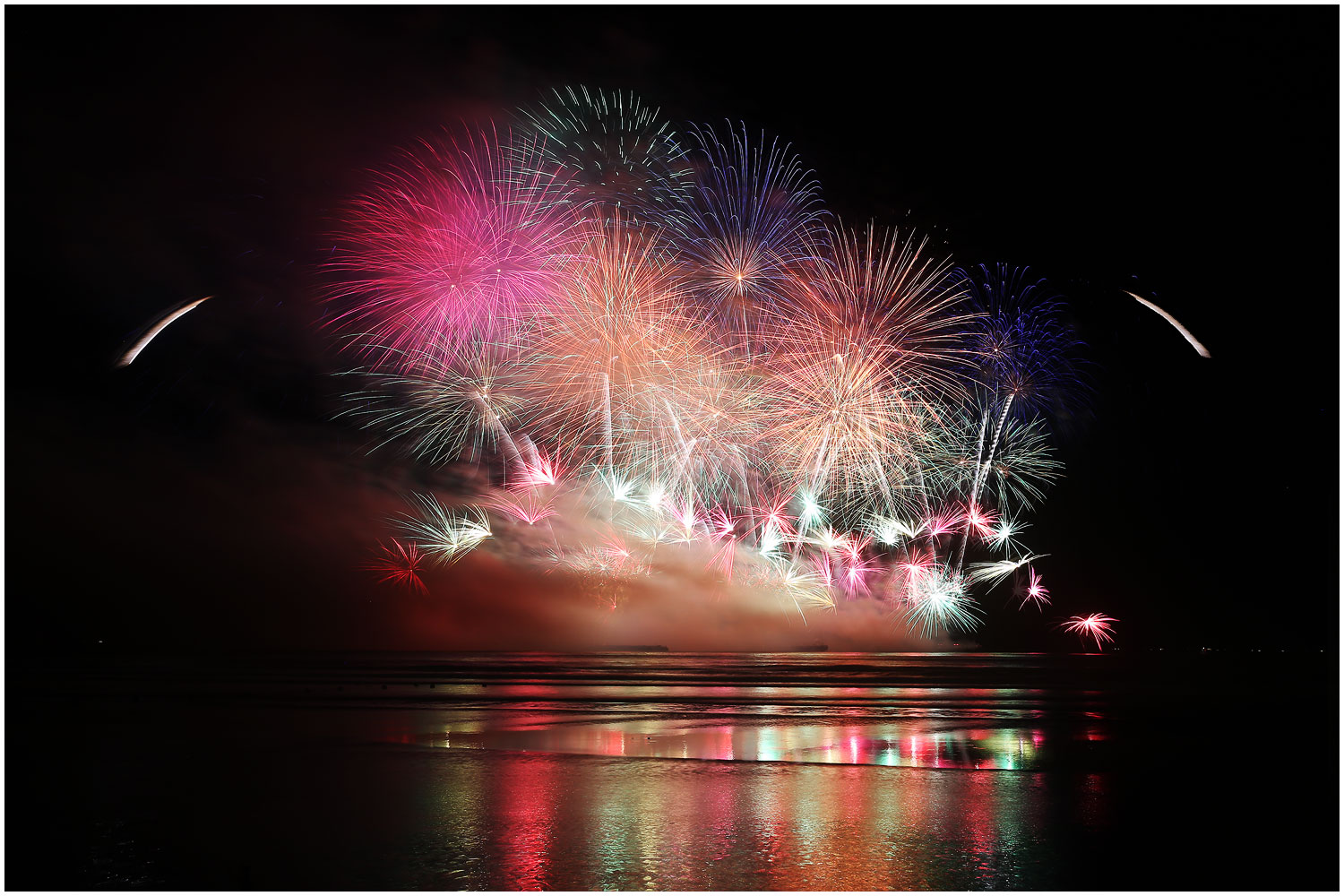   | PHOTO BY : Photo No Data |