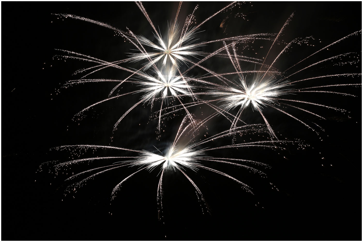   | PHOTO BY : Photo No Data |