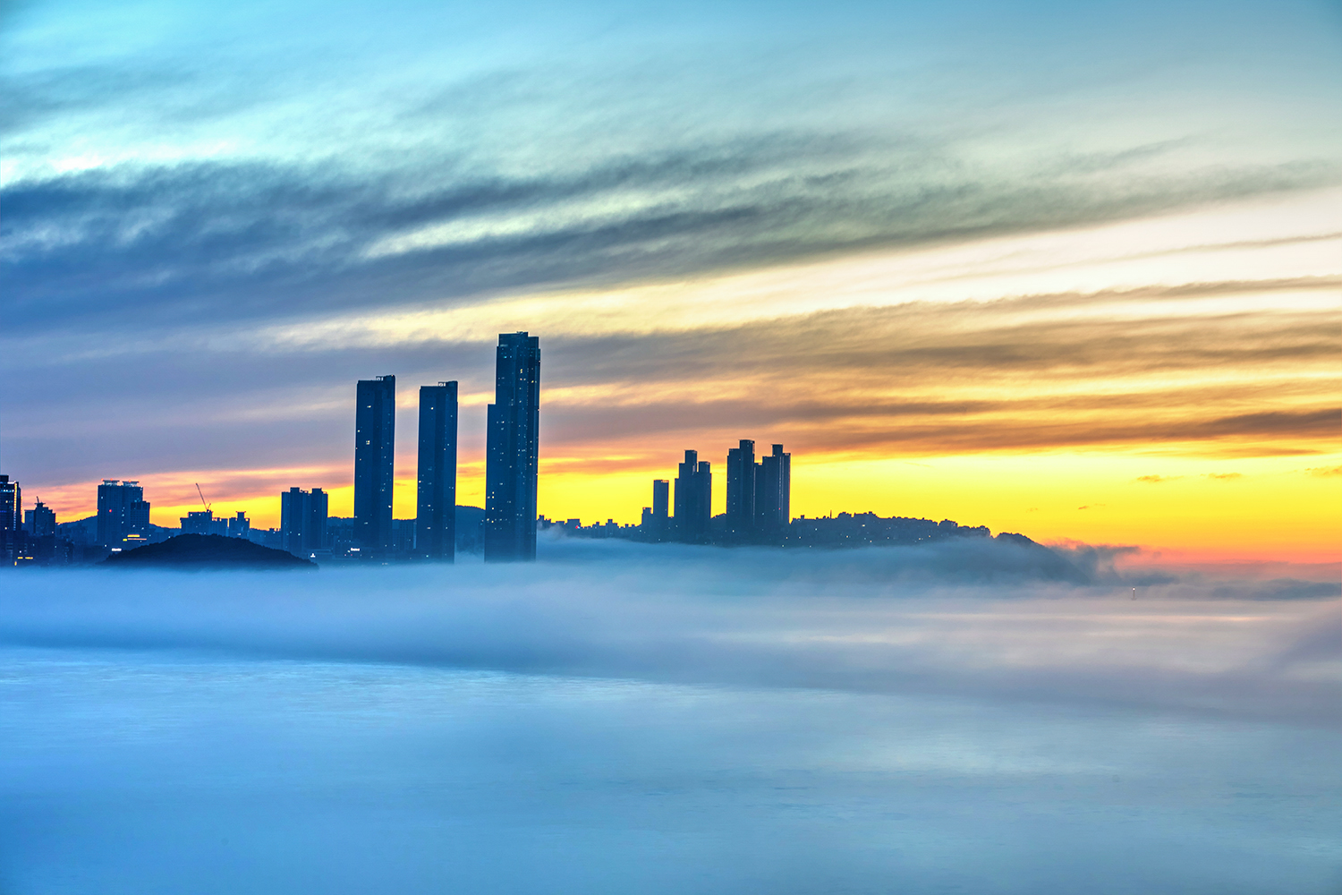 PHOTO BY  | Canon EOS 5D Mark IV | 2024:07:25 05:03:52 | ISO-200 | 16/10 sec | f 8 | 90 mm | EV=0 | ● WIDTH:1500 pixels  HEIGHT:1000 pixels