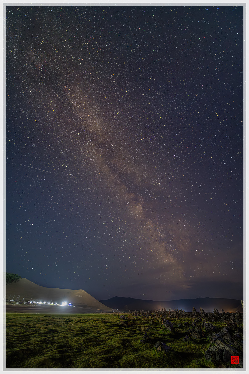 PHOTO BY  | NIKON D850 | 2024:08:10 23:16:32 | ISO-4000 | 13/1 sec | f 1.4 | 50 mm | EV=-1 | ● WIDTH:1000 pixels  HEIGHT:1500 pixels