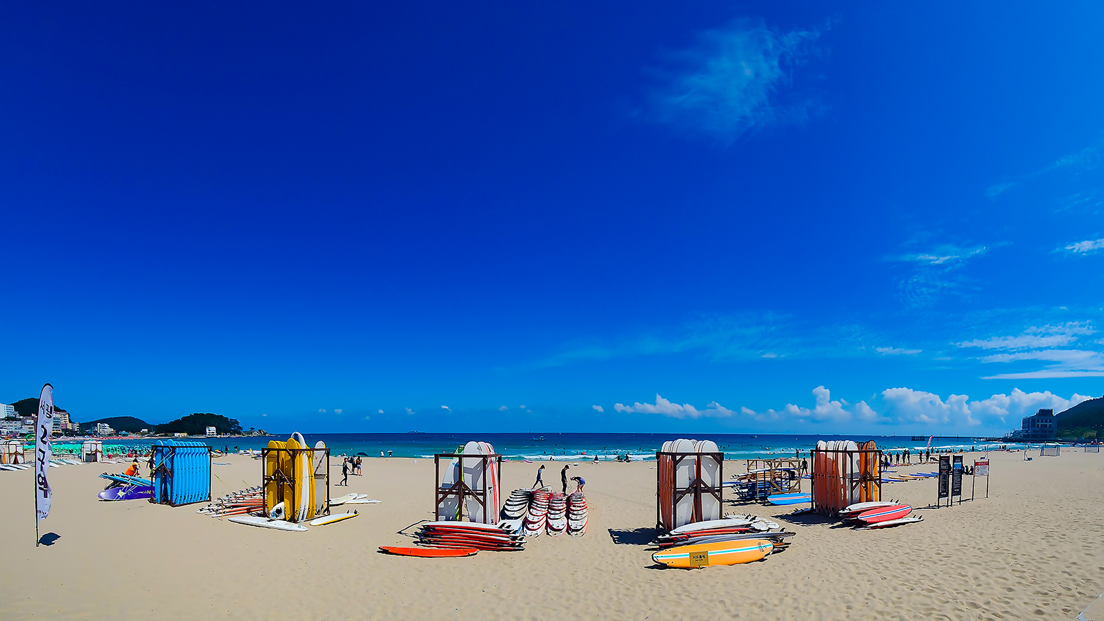 PHOTO BY  | SM-S908N | 2024:08:13 14:17:02 | ISO- |  |  | 2.2 mm | EV=0 | ● WIDTH:1600 pixels  HEIGHT:900 pixels