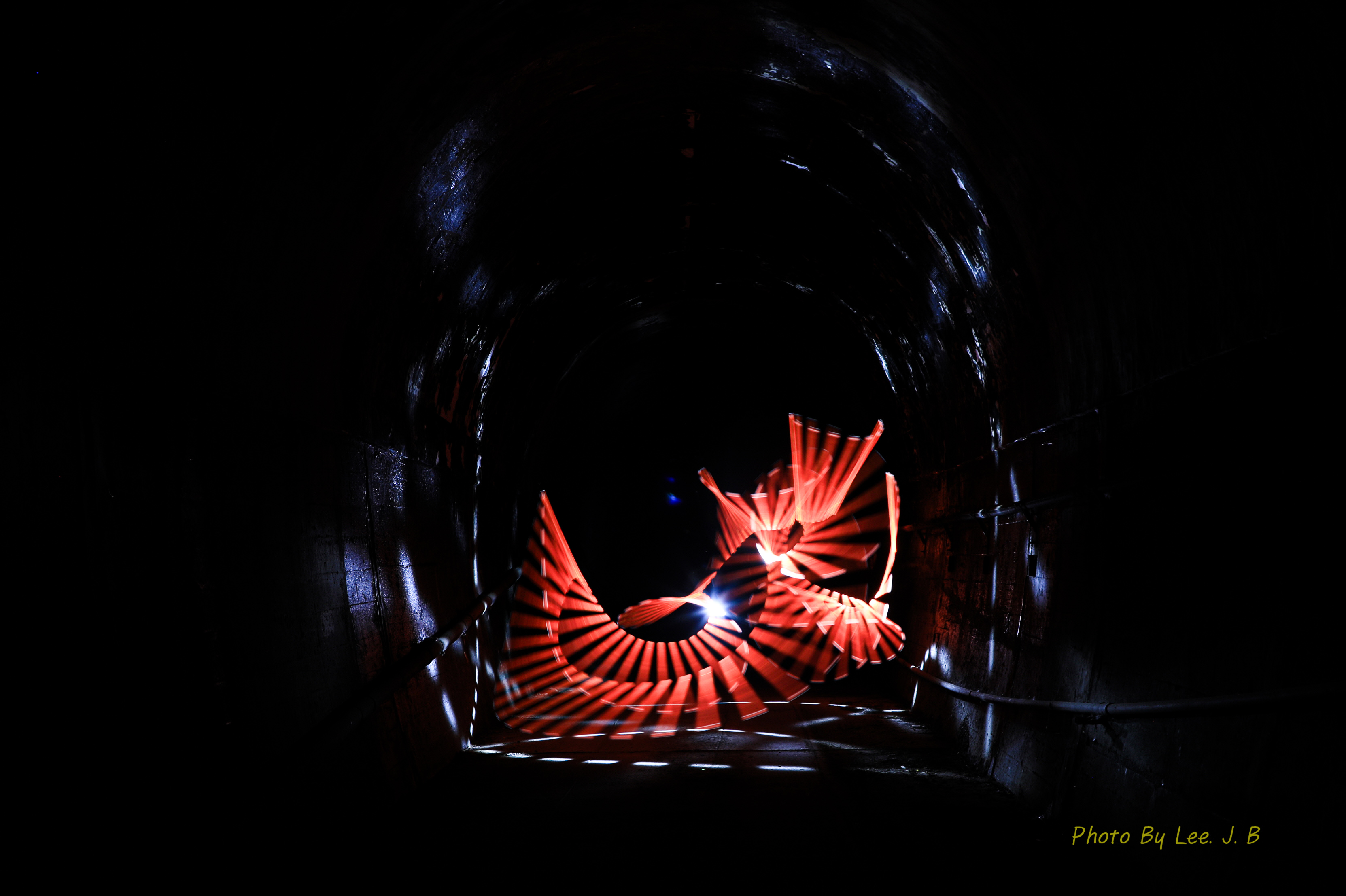 PHOTO BY  | Canon EOS 5D Mark IV | 2024:07:27 21:22:49 | ISO-100 | 92/10 sec | f 7.1 | 35 mm | EV=0 | ● WIDTH:3326 pixels  HEIGHT:2215 pixels