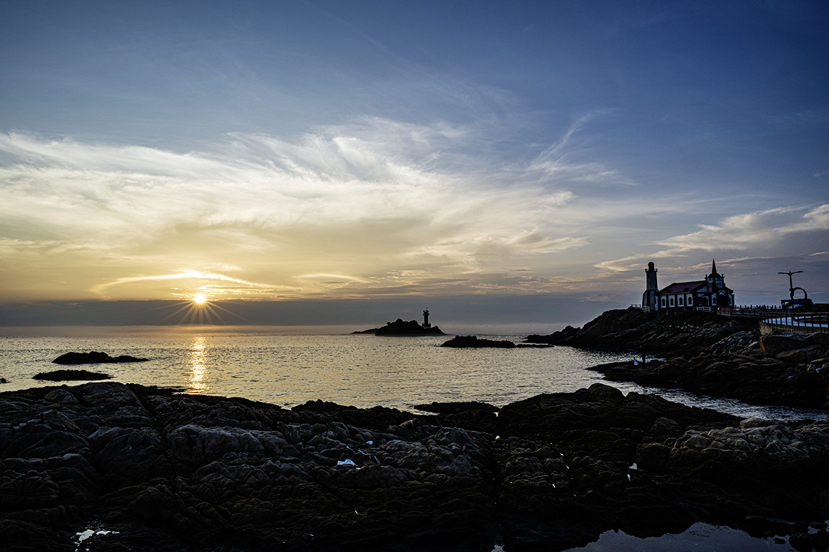 PHOTO BY KWON BYUNG JIN | NIKON Z 8 | 2024:08:23 06:05:49 | ISO-100 | 1/20 sec | f 22 | 24 mm | EV=0 | ● WIDTH:1200 pixels  HEIGHT:800 pixels