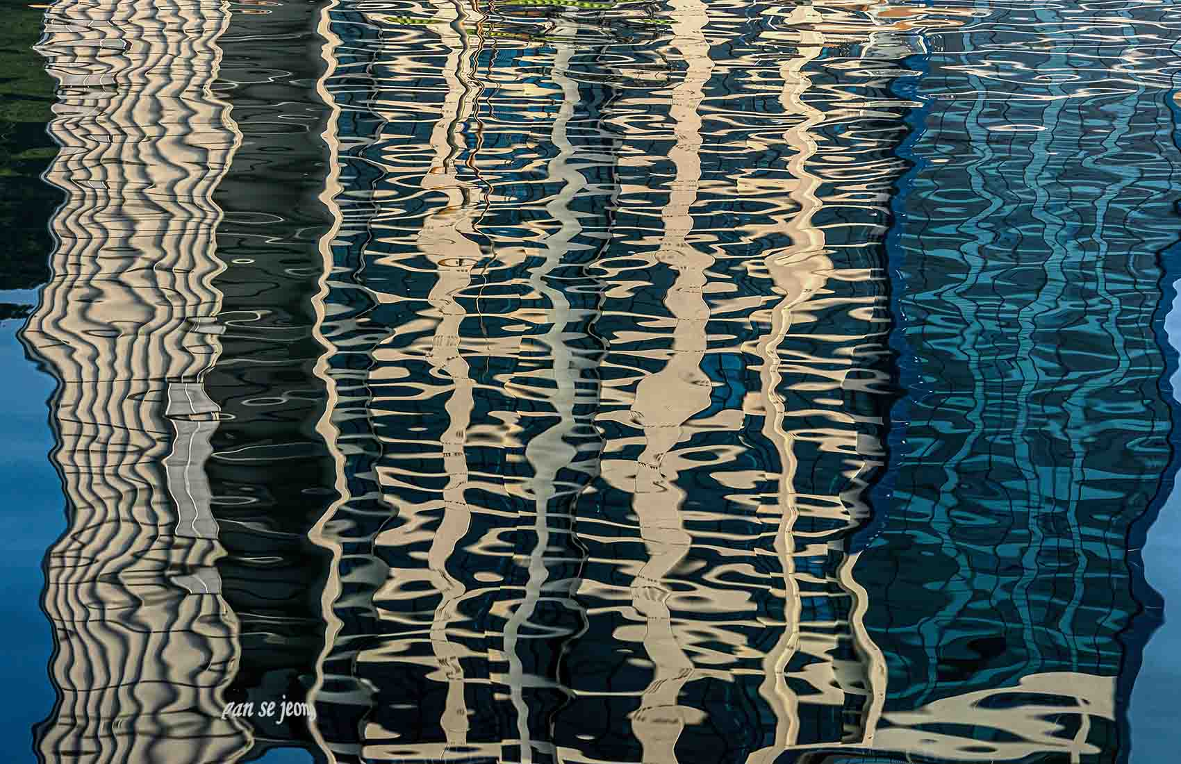 PHOTO BY jps | Canon EOS R6 | 2024:08:26 07:10:26 | ISO-100 | 1/40 sec | f 13 | 90 mm | EV=-0.3 | ● WIDTH:1700 pixels  HEIGHT:1100 pixels