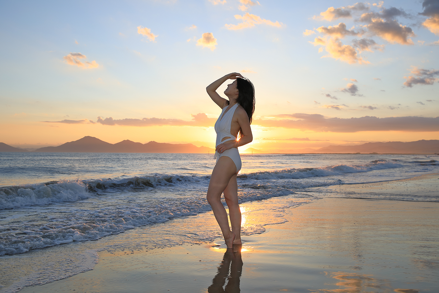 PHOTO BY  | Canon EOS 5D Mark IV | 2024:08:30 18:44:21 | ISO-100 | 1/160 sec | f 6.3 | 35 mm | EV=0 | ● WIDTH:1500 pixels  HEIGHT:1000 pixels