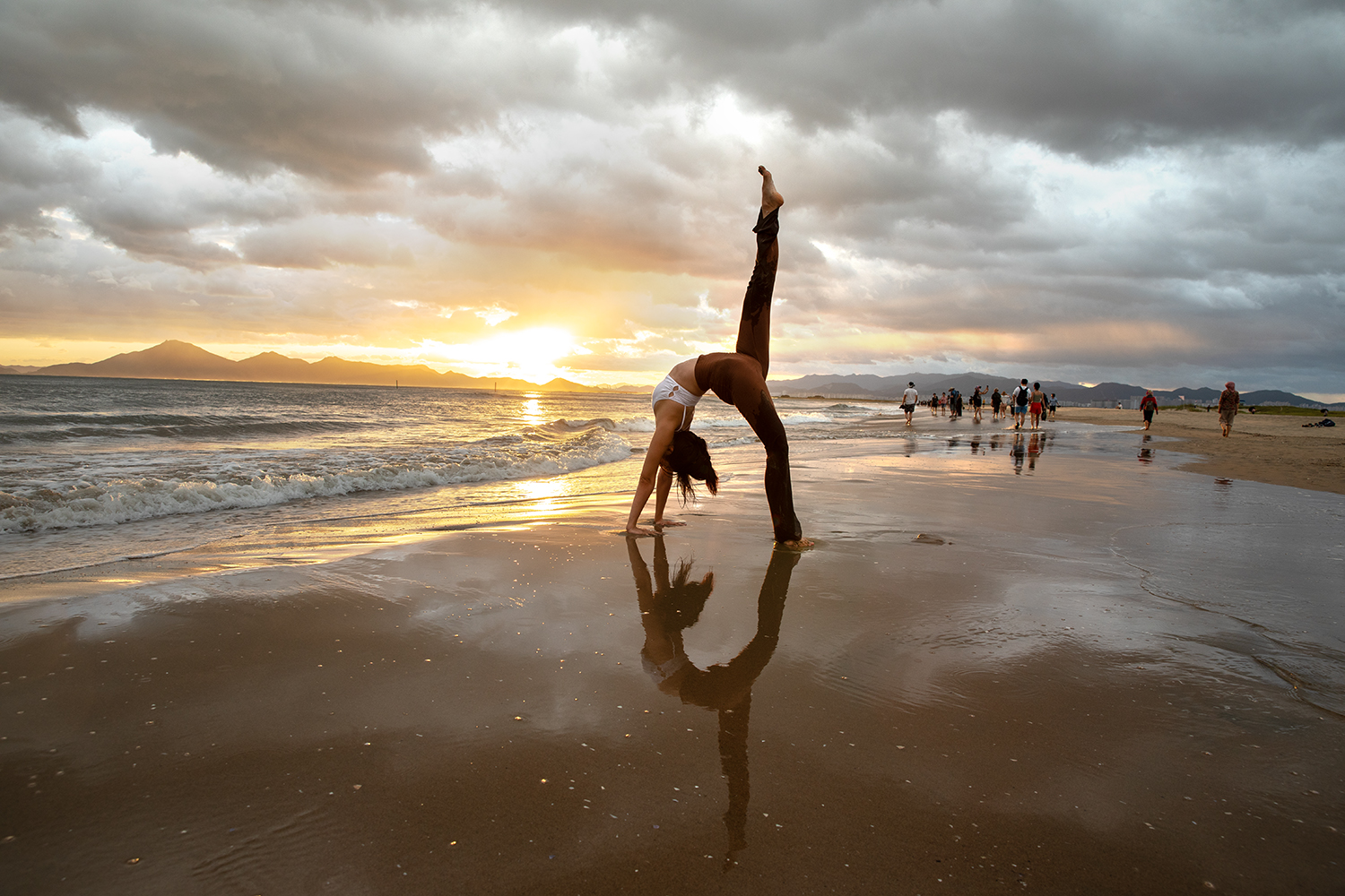 PHOTO BY  | Canon EOS 5D Mark IV | 2024:08:29 18:44:06 | ISO-200 | 1/125 sec | f 7.1 | 24 mm | EV=0 | ● WIDTH:1500 pixels  HEIGHT:1000 pixels