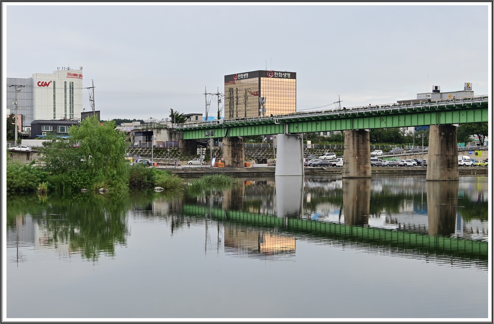 PHOTO BY  | NIKON Z 7_2 | 2024:09:13 08:00:49 | ISO-320 | 1/320 sec | f 8 | 35 mm | EV=0.3 | ● WIDTH:5408 pixels  HEIGHT:3600 pixels