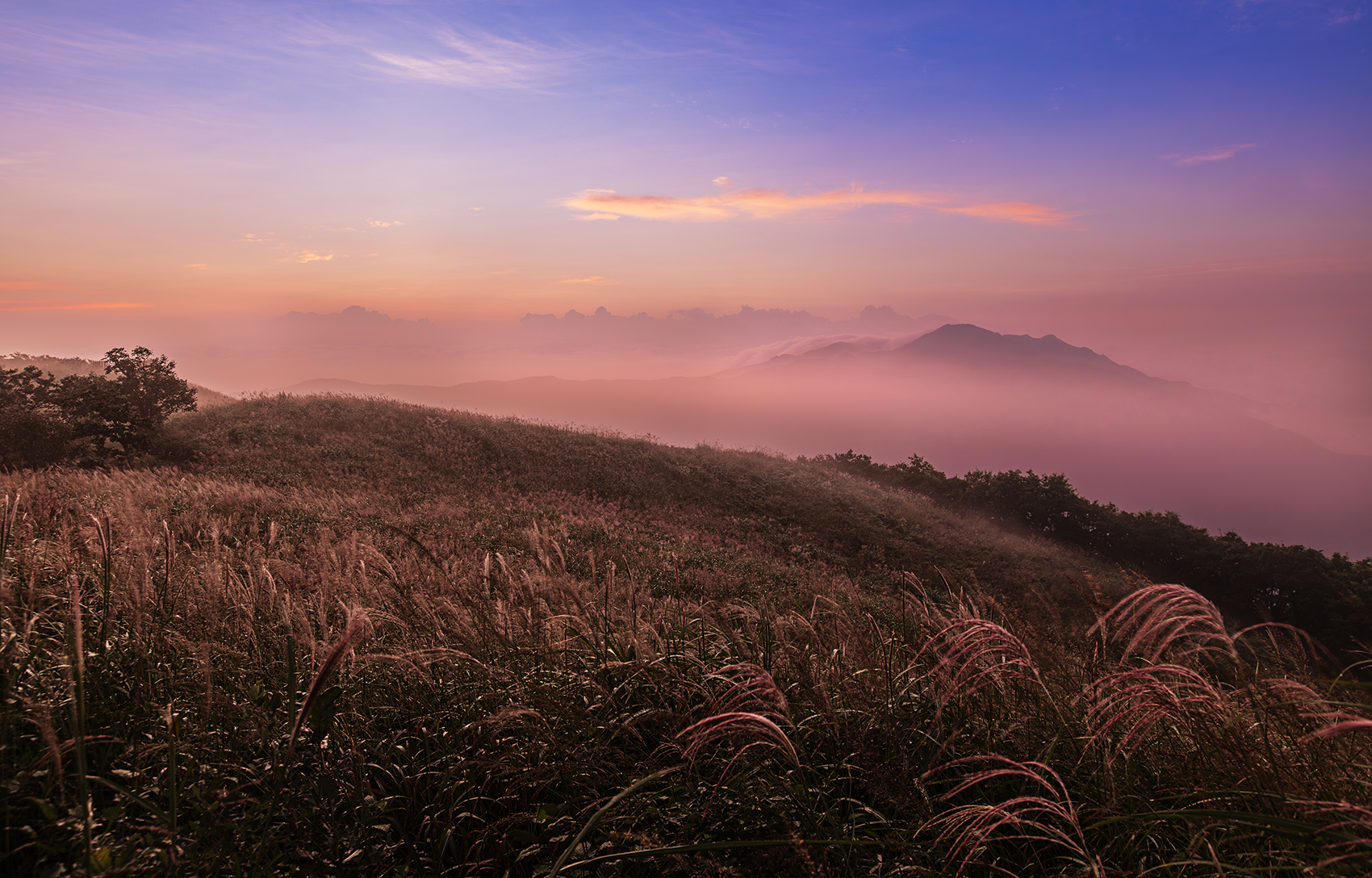 PHOTO BY JHG | Canon EOS 5D Mark IV | 2024:09:13 06:02:08 | ISO-100 | 8/10 sec | f 8 | 22 mm | EV=0 | ● WIDTH:1700 pixels  HEIGHT:1088 pixels