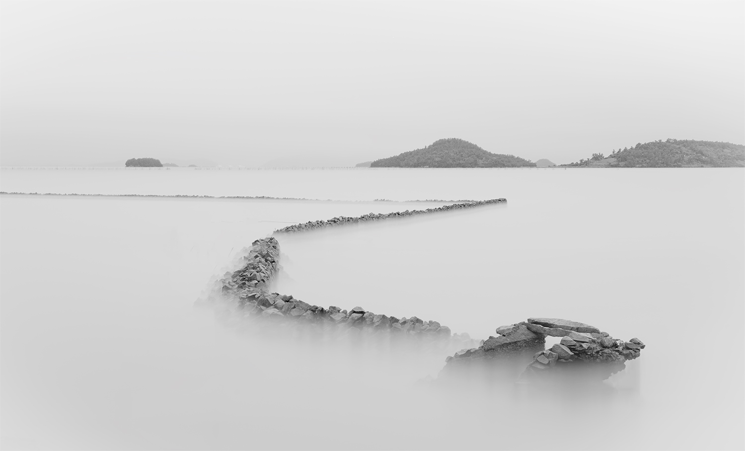 PHOTO BY  | NIKON D850 | 2024:09:21 18:35:12 | ISO-400 | 150/1 sec | f 8 | 44 mm | EV=0 | ● WIDTH:1500 pixels  HEIGHT:908 pixels