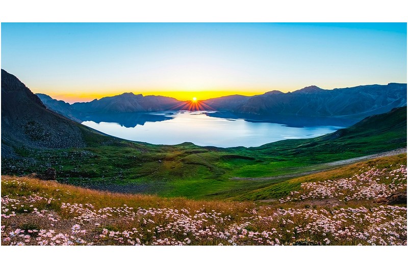 백두산 일출(북파)