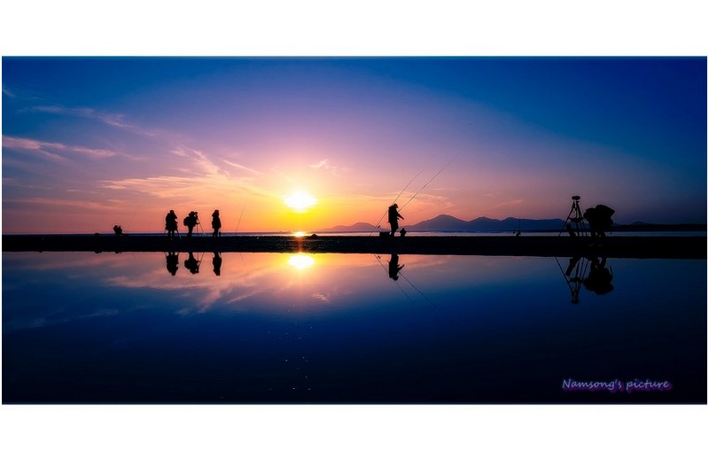 석양의 바다 그리고 반영 ----