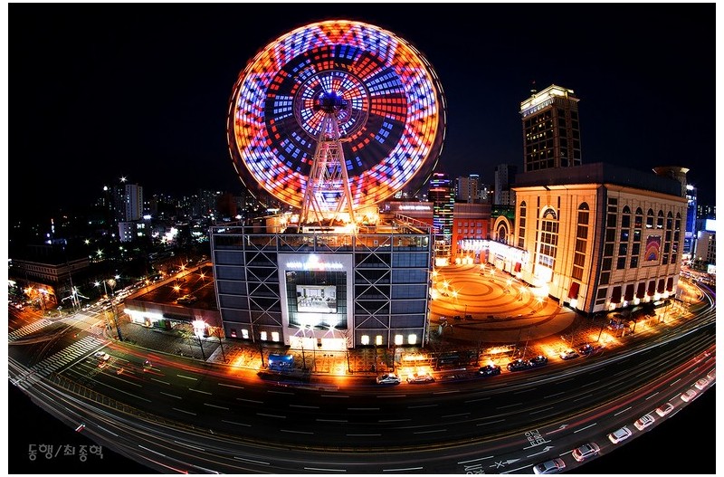 롯데 관람차   ..............................................  울산