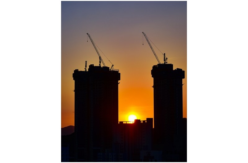 해뜨고 해지네...