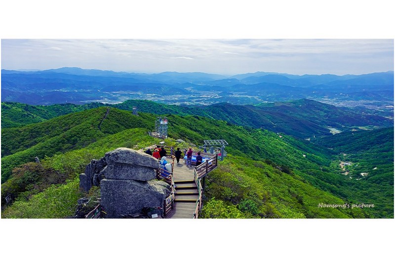 대봉산 정상에서 -----