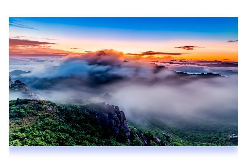 운무 덮힌 월출