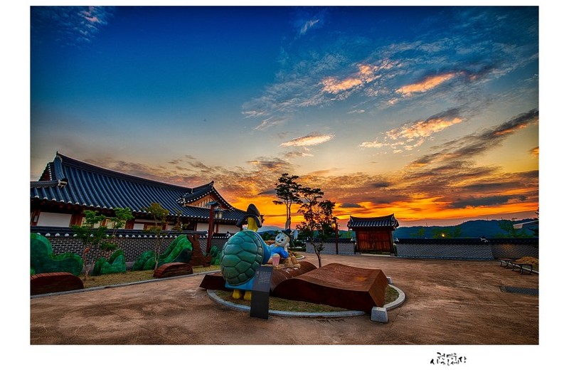 전설같은 동화가 흐르는 곳